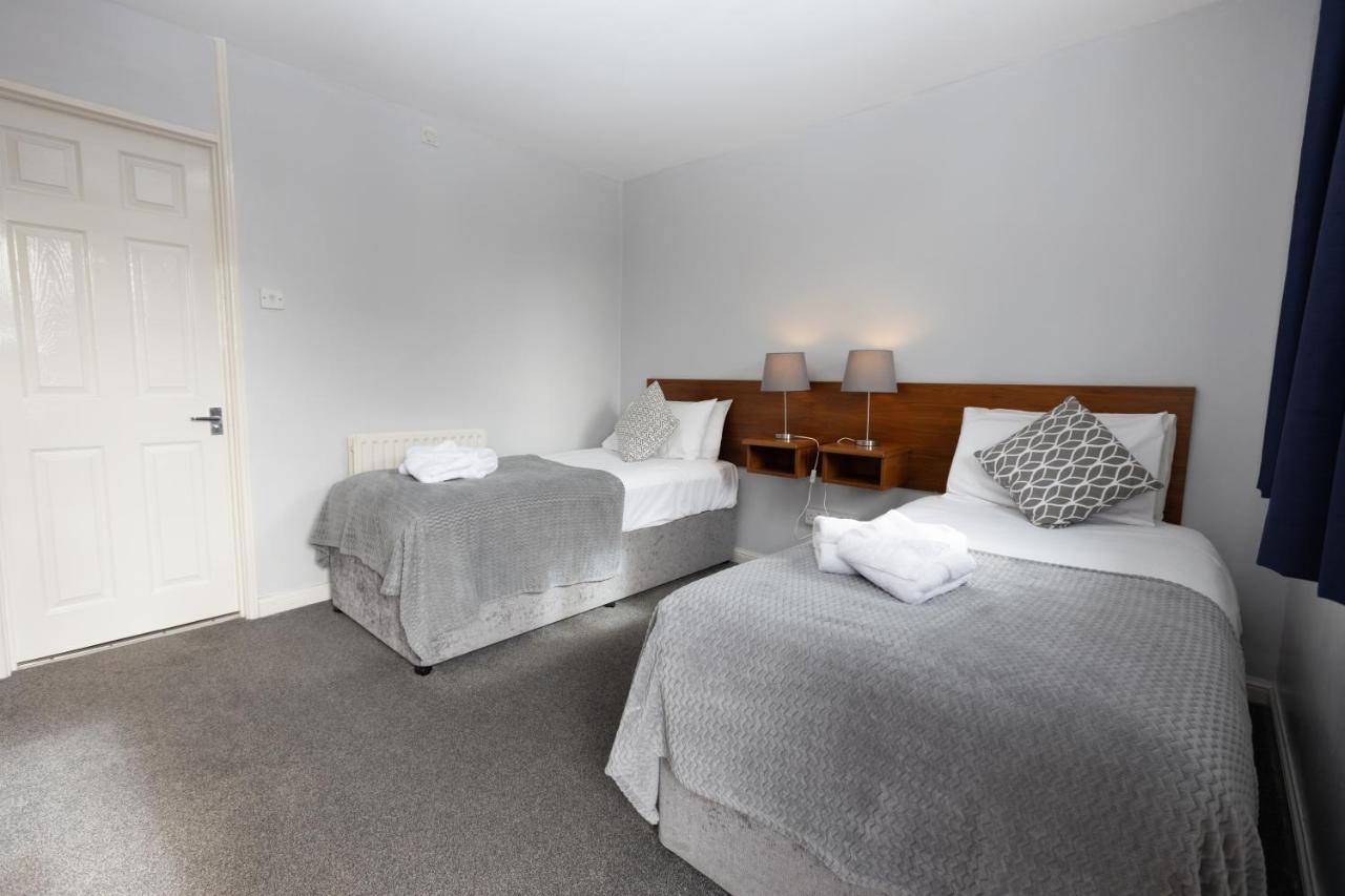 The Angel Hotel Alton  Buitenkant foto